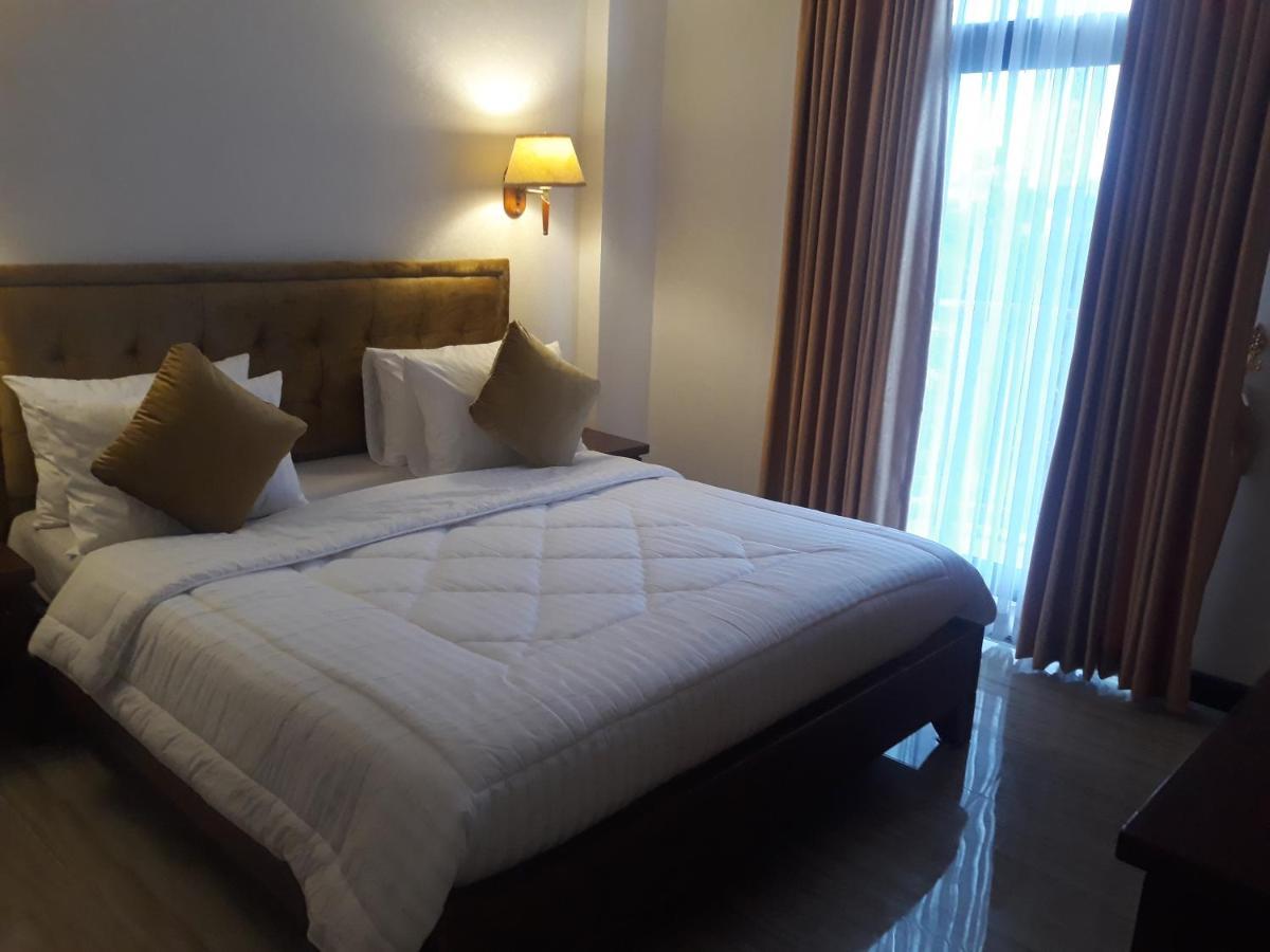 Hotel Bumi Asih Padangsidimpuan Batubelubang Екстериор снимка