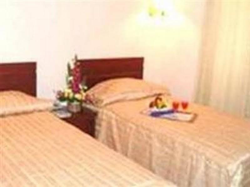 Hotel Bumi Asih Padangsidimpuan Batubelubang Екстериор снимка