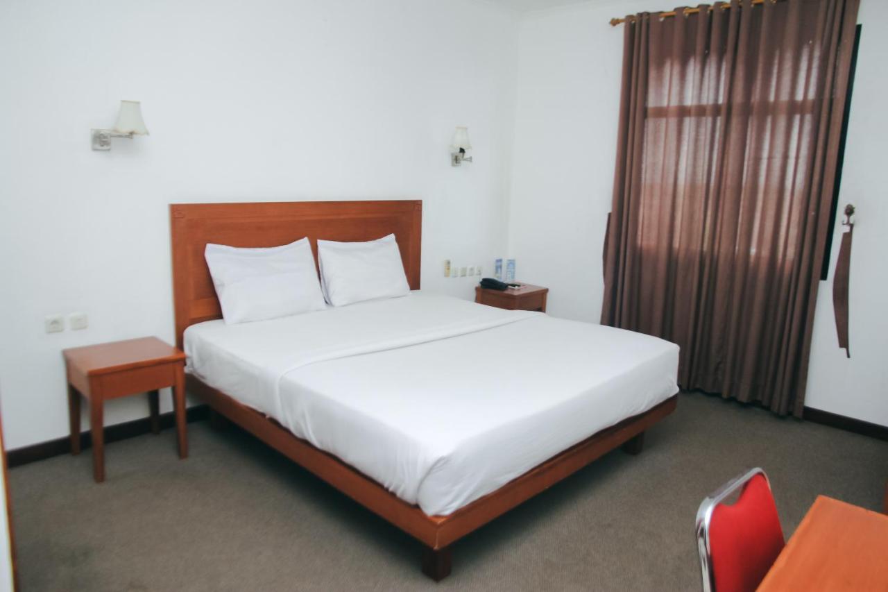 Hotel Bumi Asih Padangsidimpuan Batubelubang Екстериор снимка