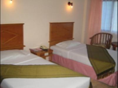 Hotel Bumi Asih Padangsidimpuan Batubelubang Стая снимка