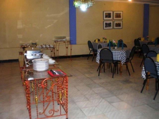 Hotel Bumi Asih Padangsidimpuan Batubelubang Екстериор снимка