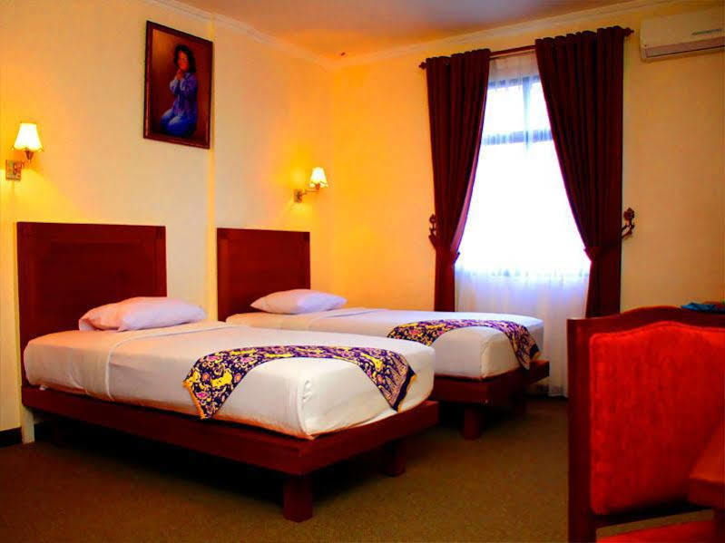 Hotel Bumi Asih Padangsidimpuan Batubelubang Екстериор снимка